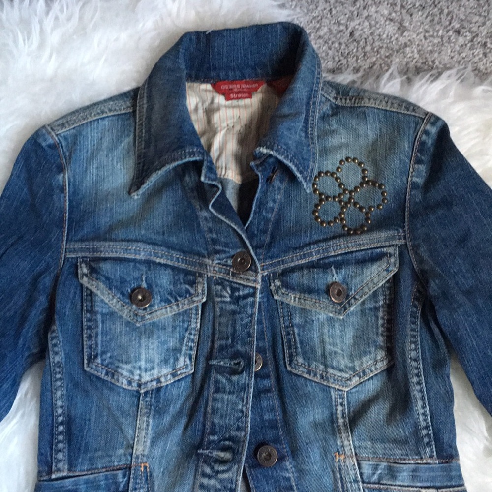 ❌SOLD ❌Adorable Guess Jeans Jean Jacket - Picture 2 of 7